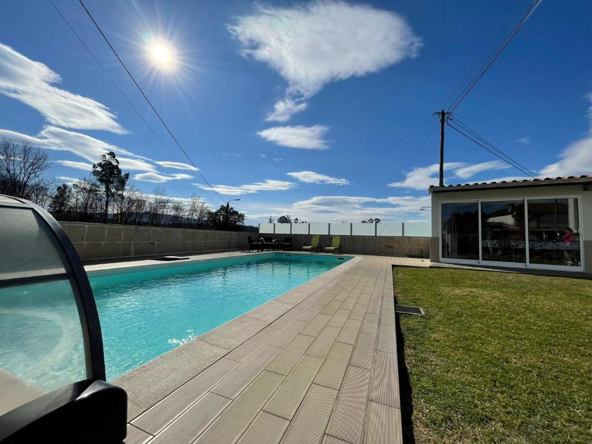 Ucha Villa Barcelos Εξωτερικό φωτογραφία